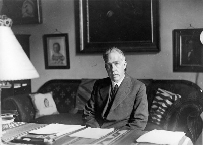 Niels Bohr 1935. (4)