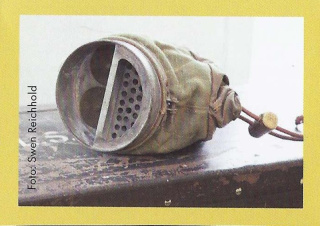 Gasmaske für Pferde aus dem 1. Weltkrieg, schützte die Tiere vor Atemgift. Foto: Swen Reichhold