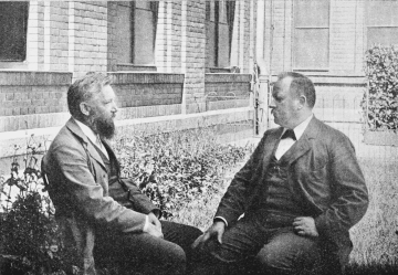 Wilhelm Ostwald und Svante Arrhenius  November 1904. (7)